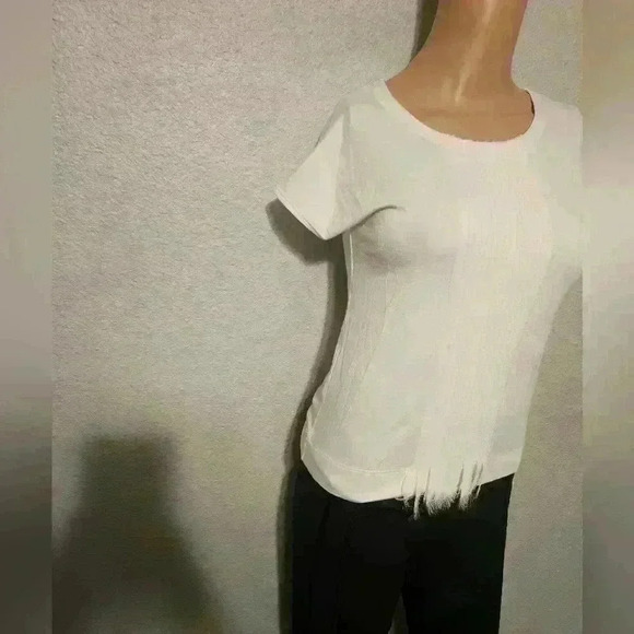 Akiris - Picture 5 of 5